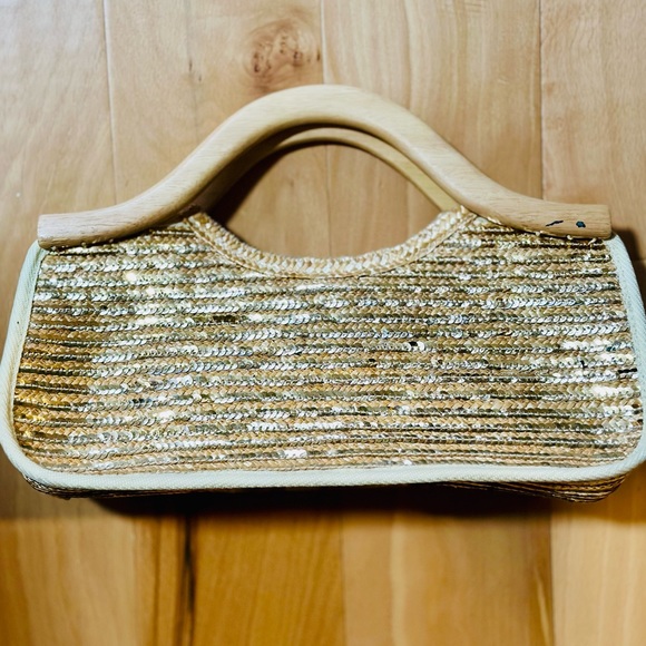 GOLD SEQUINS ALDO HANDBAG 🔥🔥 - Picture 2 of 7